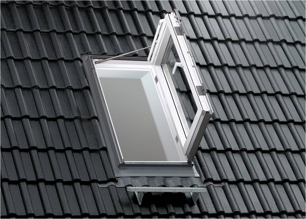 Das VELUX Wohn- und Ausstiegsfenster in Kunststoffausführung ist feuchtigkeitsunempfindlich und besonders pflegeleicht. (Foto: VELUX Deutschland GmbH)
