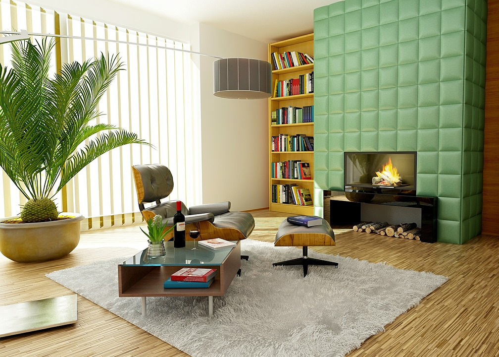 Klassische Kachelkamine erleben mittlerweile eine Renaissance. Dabei werden moderne Kacheldesigns verwendet, die den Kamin zum Designerstück im Wohnzimmer werden lassen. (Foto: keresi72 / pixabay)