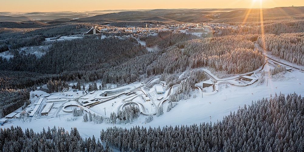Das Bild zeigt die Wintersport-Hochburg Oberhof