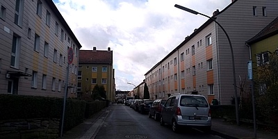 Das Bild zeigt ein Wohnquartier in Hamburg-Wilstorf