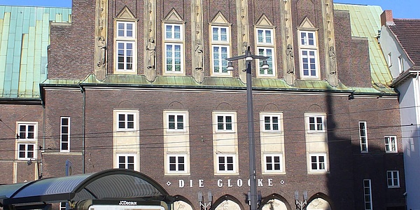 Außenansicht der Bremer Glocke (Foto: IPEG-Institut)