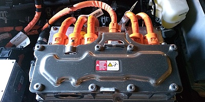 Hier sehen Sie ein Foto der Batterie eines E-Autos von VW