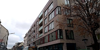 Hier sehen Sie den Aldi-Markt plus Wohnhaus in Hamburg Ottensen
