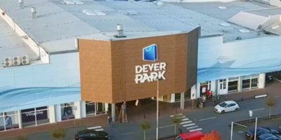 Das Bild zeigt das Einkaufszentrum Dever Park