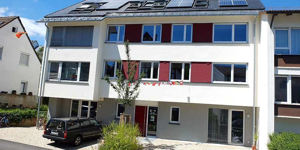 Hier sehen Sie das Mehrfamilienhaus in Stuttgart-Kaltental