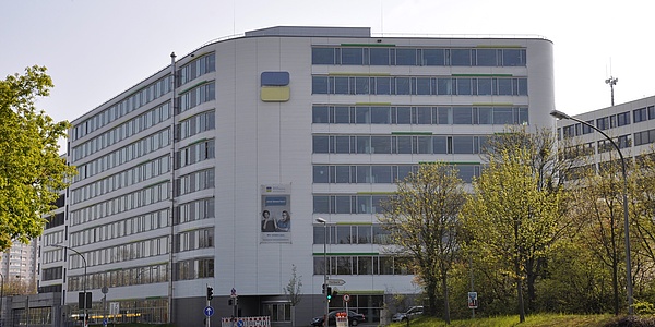 Hier sehen Sie das Gebäude der DRV in Stuttgart