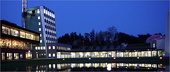 Firmensitz der neovoltaic AG im Ökopark in Hartberg (Foto: neovoltaic AG)