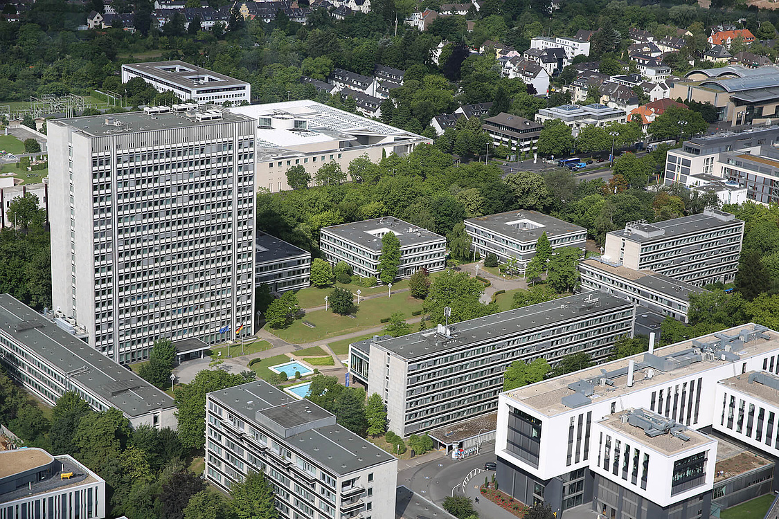 Foto der Gebäude der Bundesnetzagentur in Bonn aus der Vogelperspektive