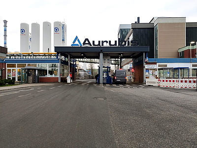 In Hamburg sollen ab der Heizperiode 2024/25 rund 20.000 Haushalte mit CO2-freier Industriewärme aus einem Nebenprozess der Kupferproduktion von Aurubis beliefert werden. (Foto: energie-experten.org)