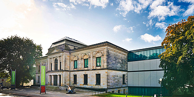 Das Bild zeigt die Kunsthalle in Bremen von außen.
