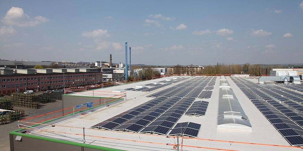 Hier sehen Sie die Solaranlage auf der Daimler AG in Kassel