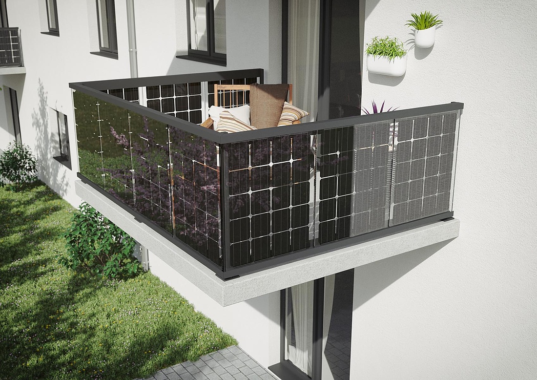Solarbalkone bieten eine partielle Einschränkung des Sichtbereichs und lassen dennoch Tageslicht auch von der Seite in die Räume. (Foto: www.solarcarporte.de / Zentrale Solarterrassen & Carportwerk GmbH)