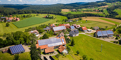 Blick auf die Solaranlagen in Freiamt in Baden-Württemberg (Foto: Andreas Martin / Netze BW)