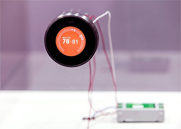 Durch die Integration der Google Nest-Thermostate in das digitalSTROM-Smart Home kann der Funktionsumfang der smarten Heizungssteuerung erweitert werden. (Foto: digitalSTROM AG)