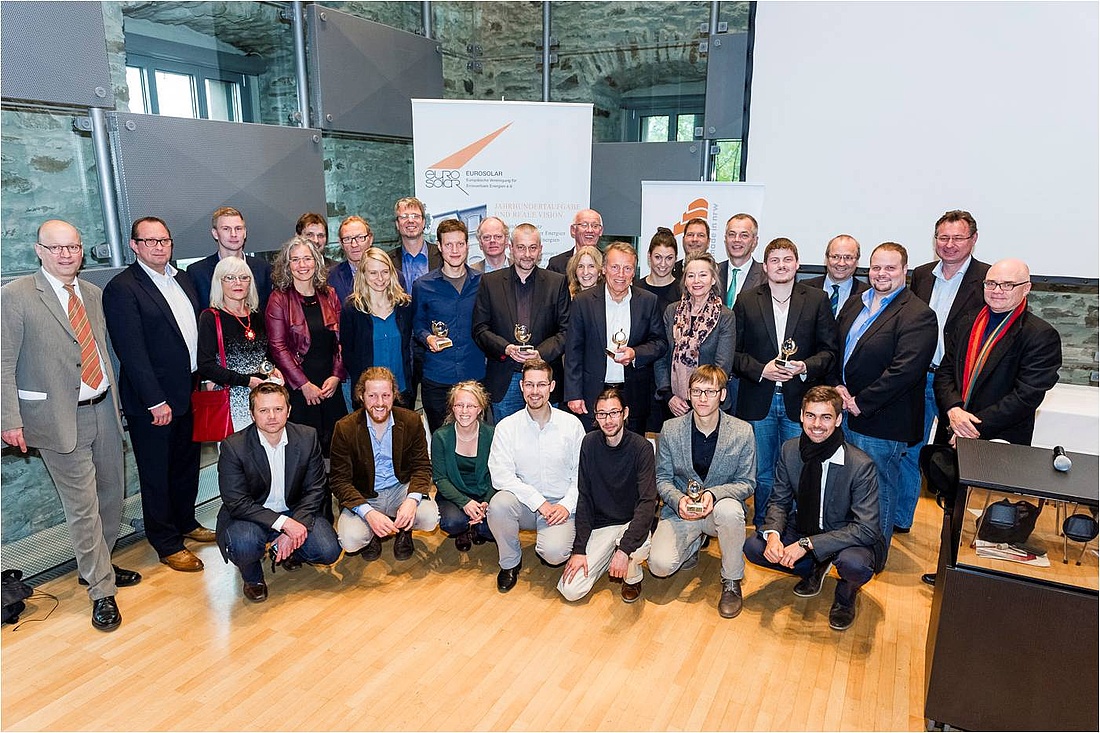 Als Teil der Energieblogger wurde energie-experten.org am 25.10.2014 in Witten mit dem Deutschen Solarpreis 2014 in der Kategorie Medien geehrt. (Foto: EnergieAgentur.NRW)
