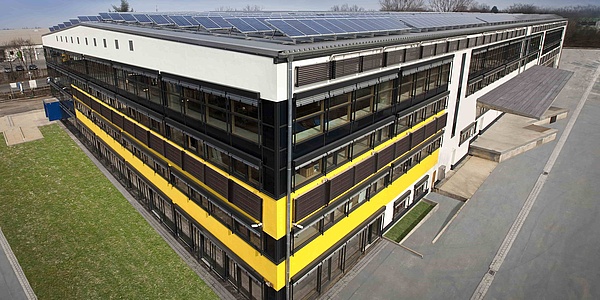 Das Bild zeigt das Firmengebäude der AS Solar in Hannover.